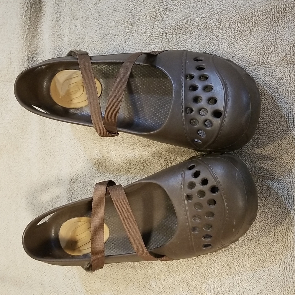 Sketcher's size 8 Foamies